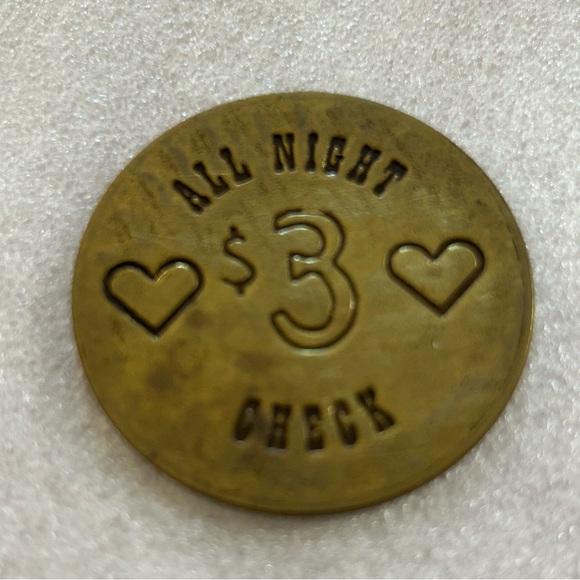 Vintage Las Vegas Token Bundle - very unique & cool  - great sports room pieces - Picture 7 of 12